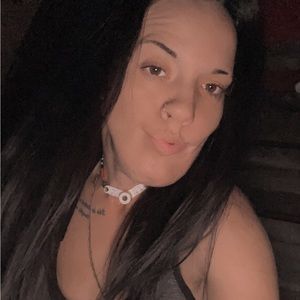 Meet your Posher, Stormy